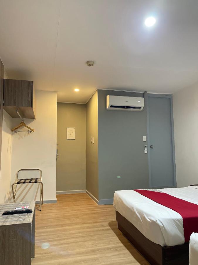 Anex Hotel Near Us Embassy Manila Kültér fotó